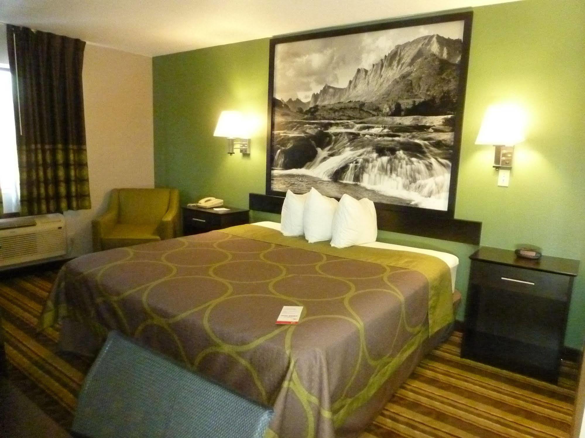 Hotel Super 8 By Wyndham Rock Springs Extérieur photo