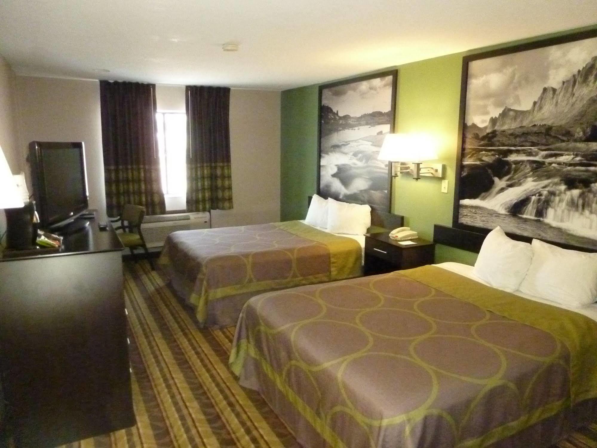 Hotel Super 8 By Wyndham Rock Springs Extérieur photo